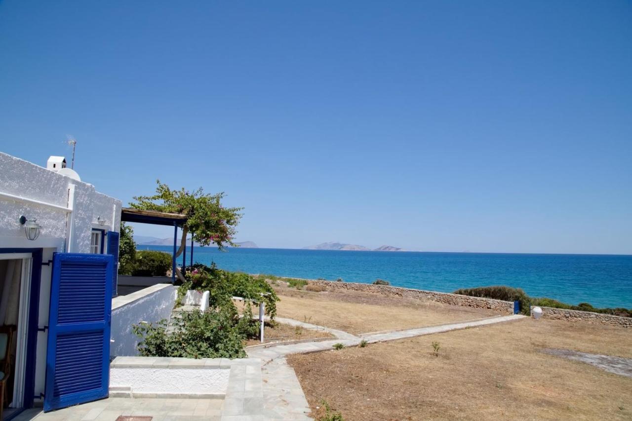 Aroura Homes 4Br Beachfront Villa Spetses Town Exterior photo
