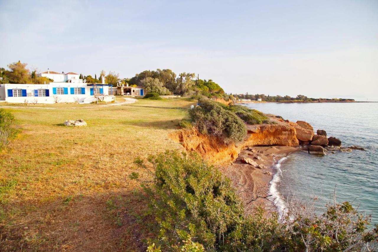 Aroura Homes 4Br Beachfront Villa Spetses Town Exterior photo